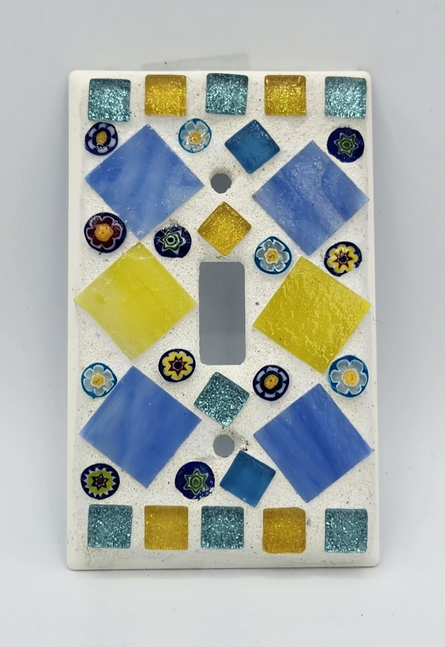 Sparkly mosaic switch plate