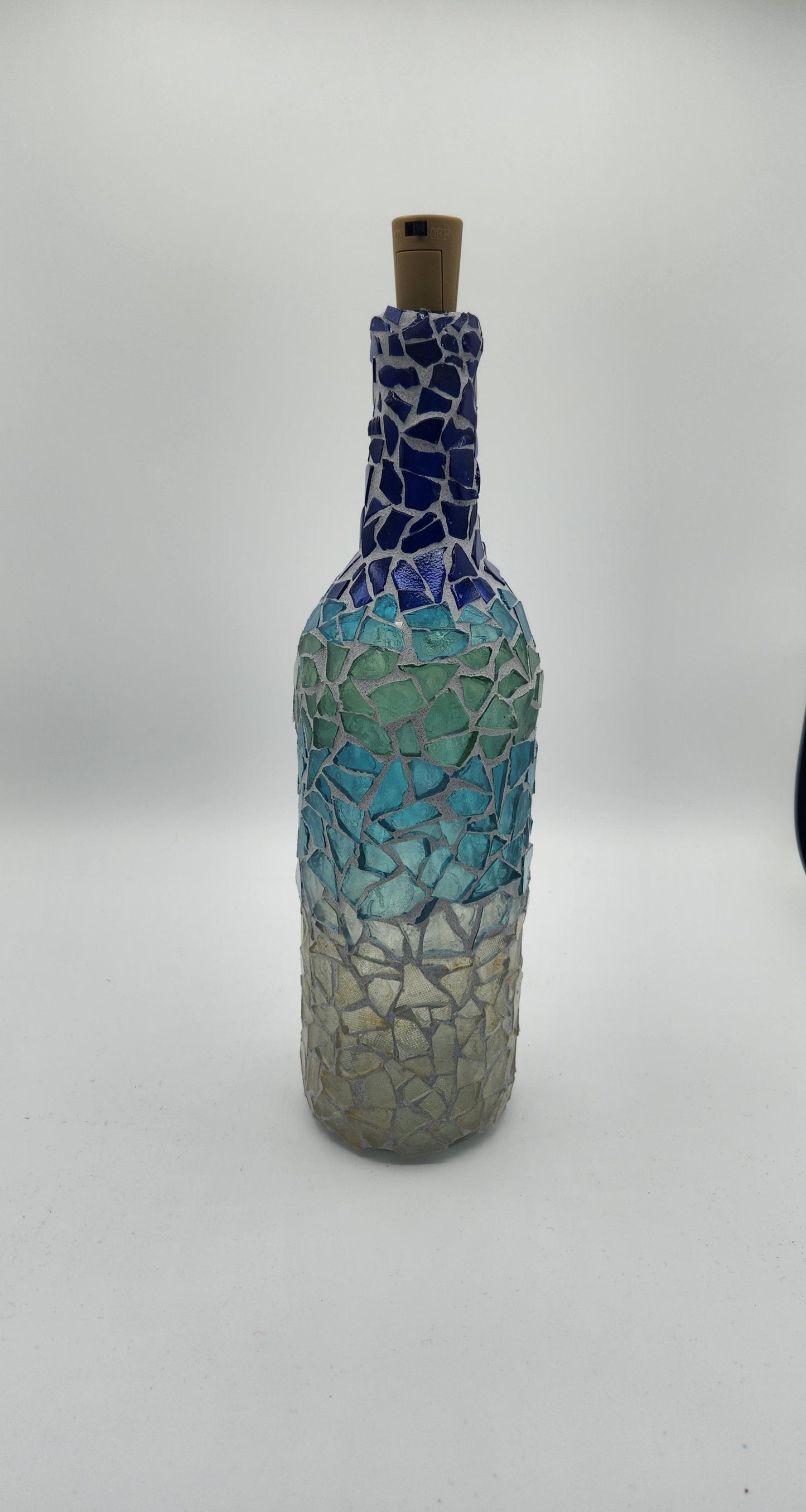 Beach day mosaic wine bottle
