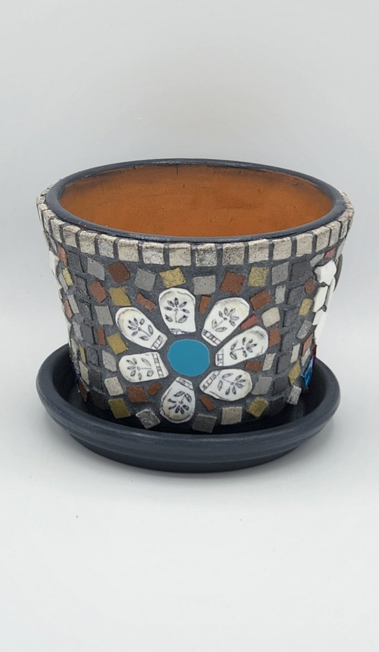 Mosaic pot