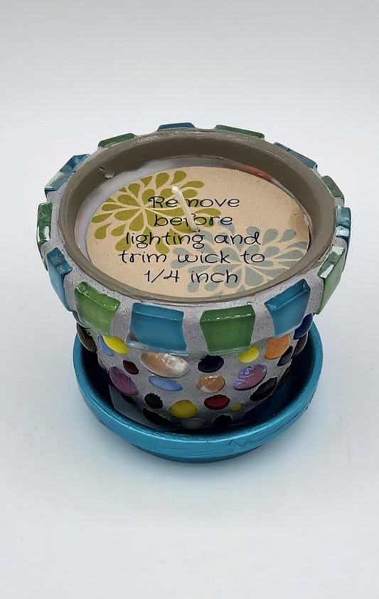 Mosaic pot with scented candle