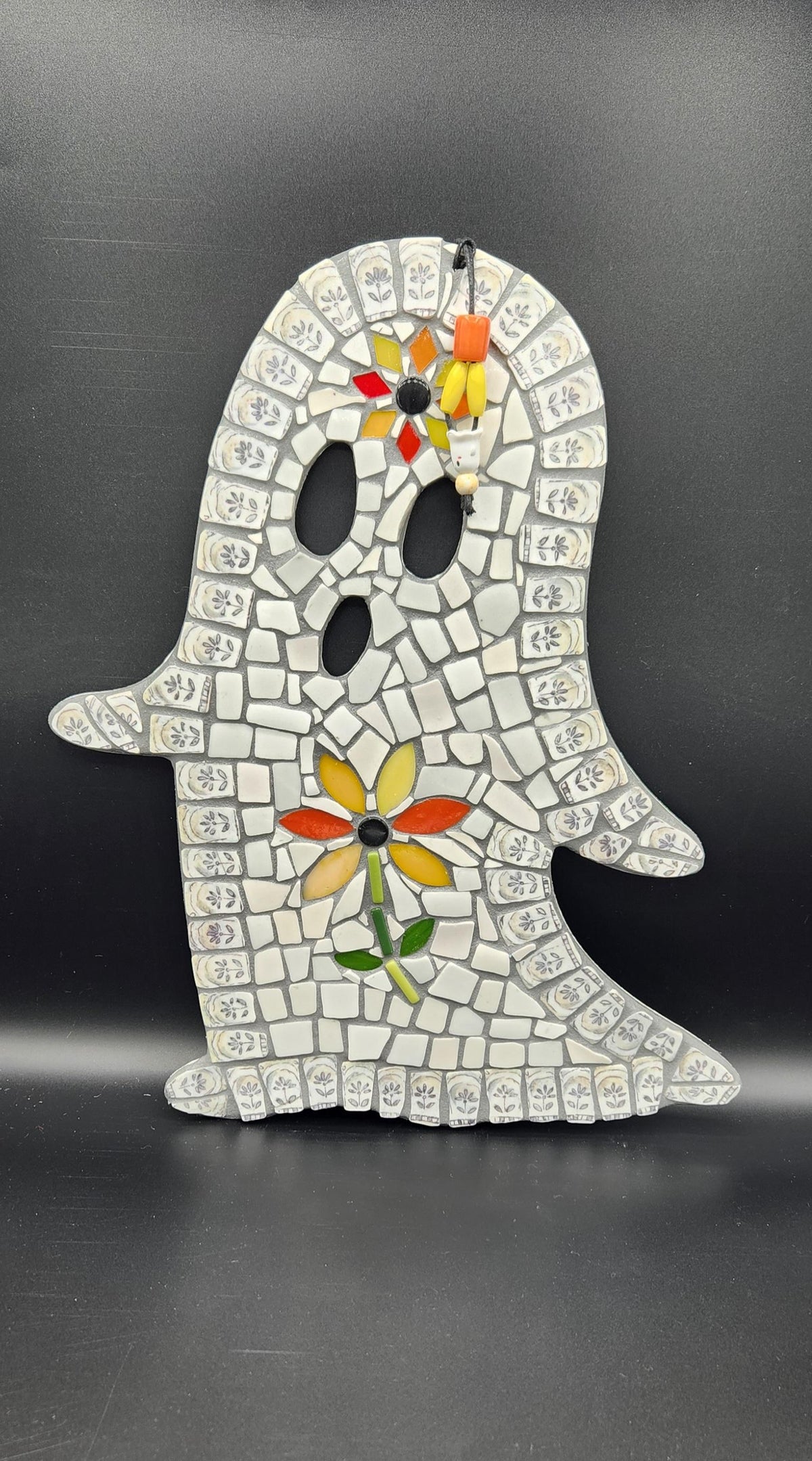 Hanging mosaic ghost